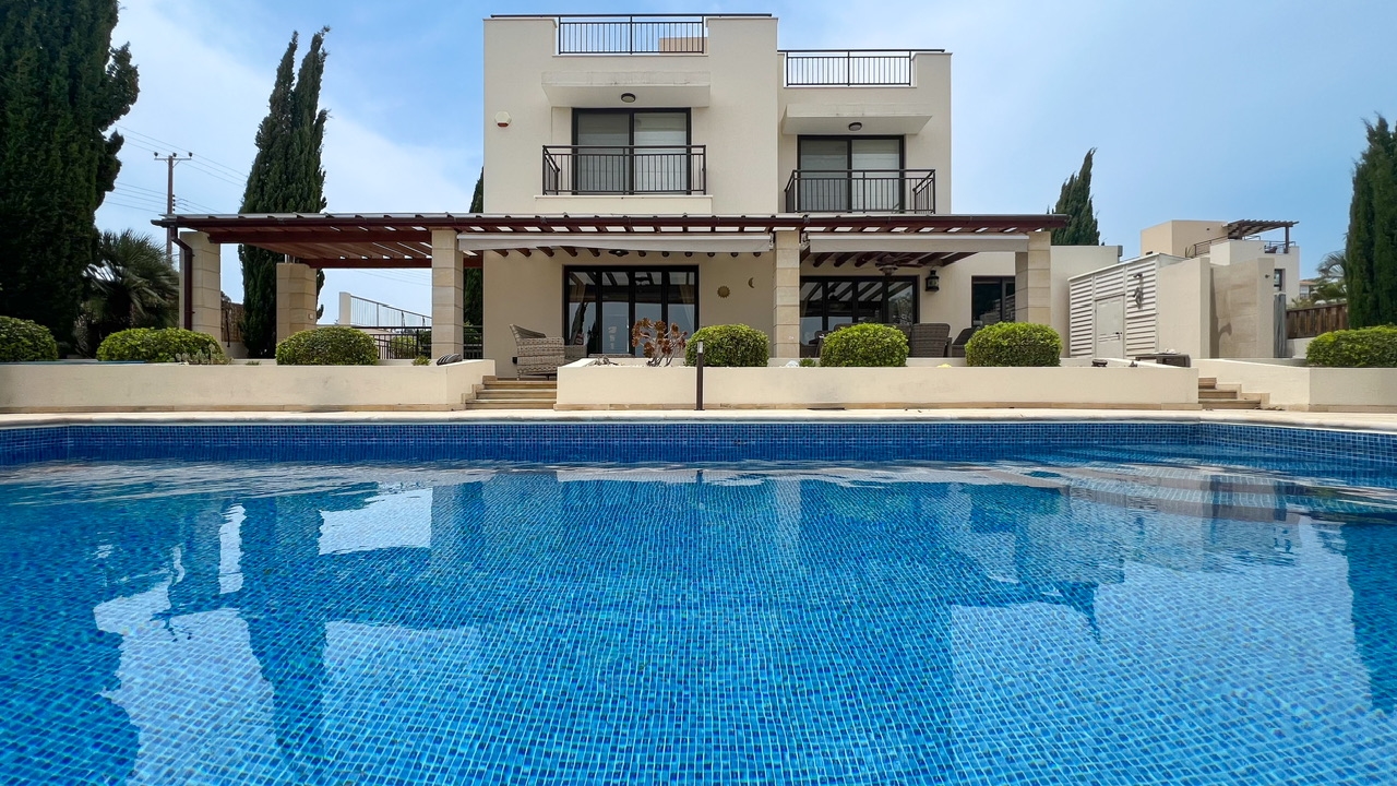 4 chambres Villa à Agios Theodoros, Larnaka, Chypre No. 39710