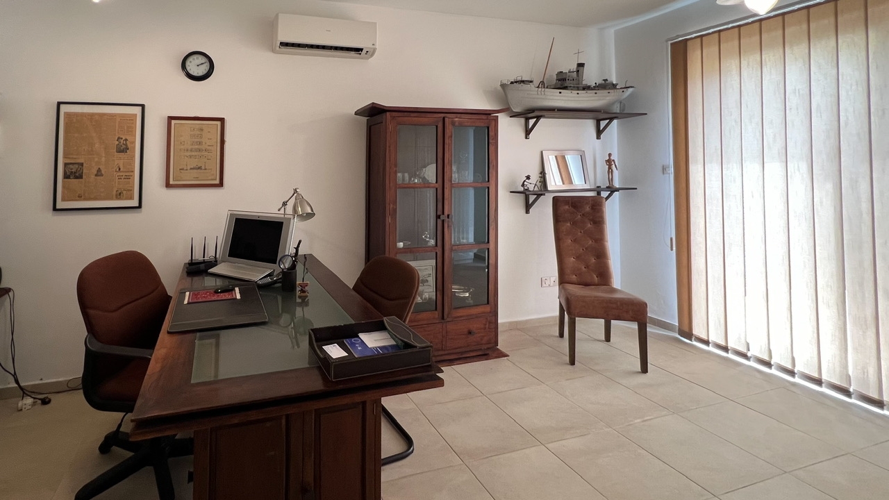 4 chambres Villa à Agios Theodoros, Larnaka, Chypre No. 39710