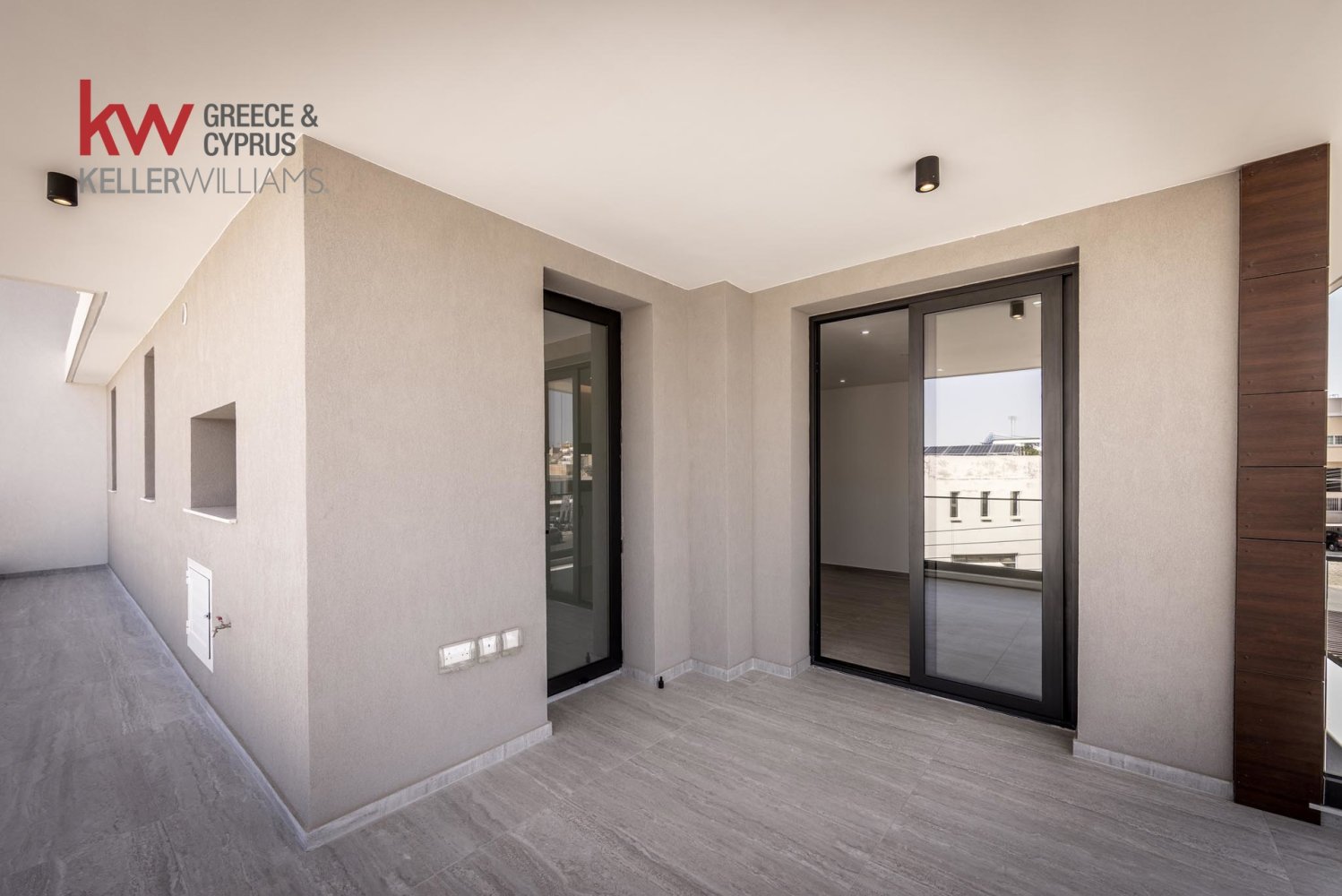 2 bedrooms Apartment in Larnaca, Larnaka, Cyprus No. 50546