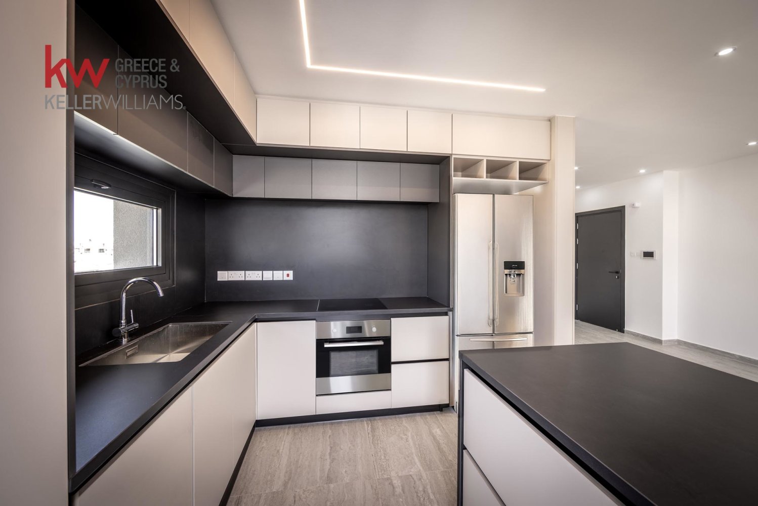 2 bedrooms Apartment in Larnaca, Larnaka, Cyprus No. 50546
