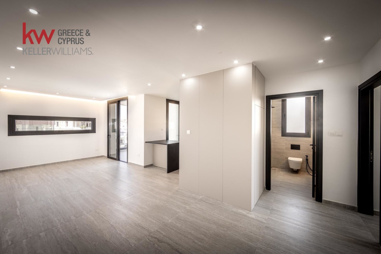 2 bedrooms Apartment in Larnaca, Larnaka, Cyprus No. 50546