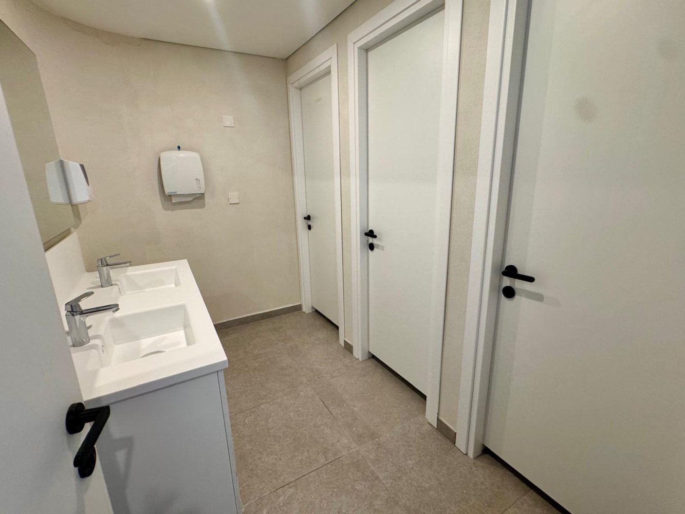 600m2 Office in Mesogi, Paphos, Cyprus No. 62035