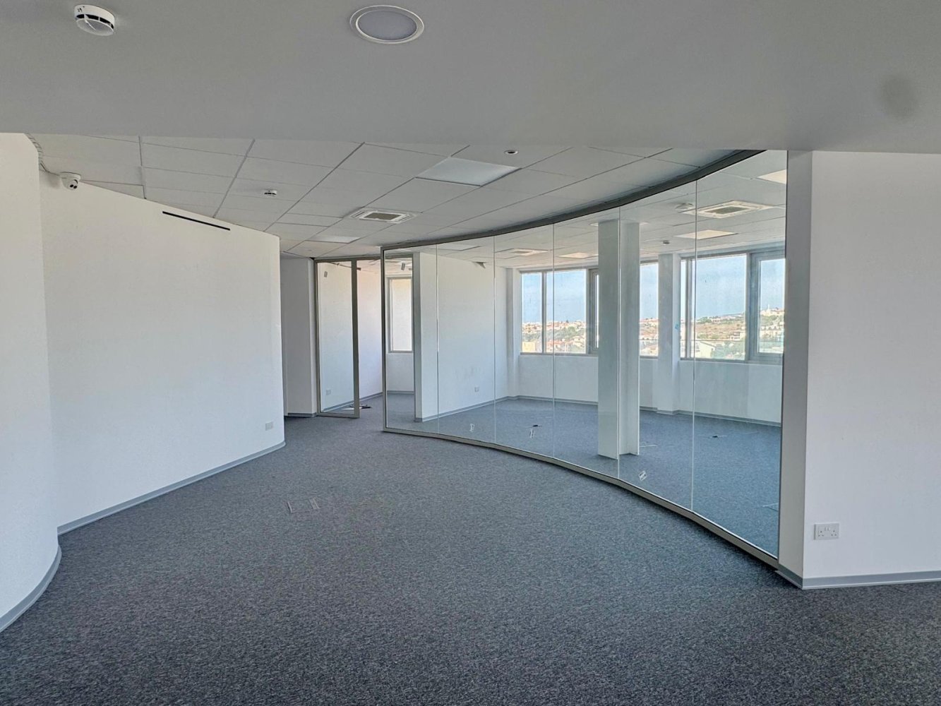 600m2 Office in Mesogi, Paphos, Cyprus No. 62035