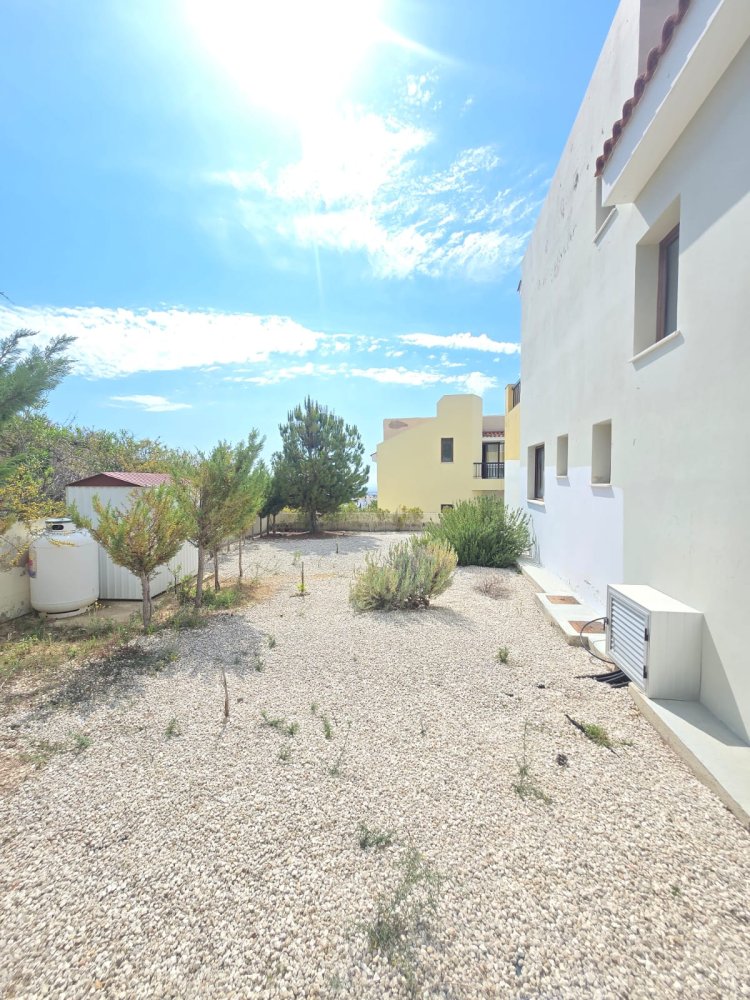 3 bedrooms Villa in Konia, Paphos, Cyprus No. 61405