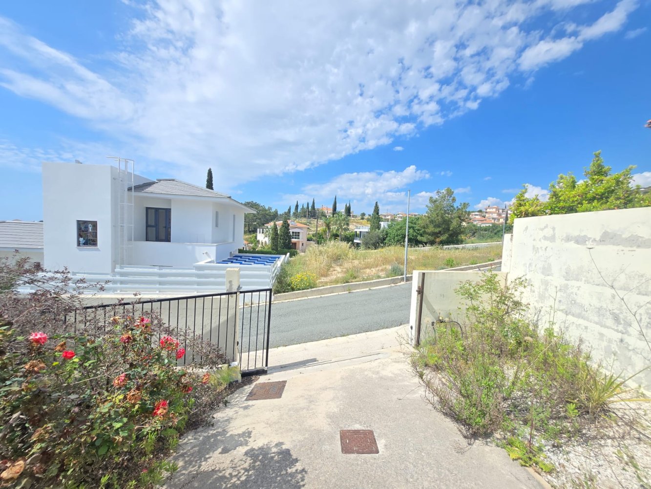 3 bedrooms Villa in Konia, Paphos, Cyprus No. 61405