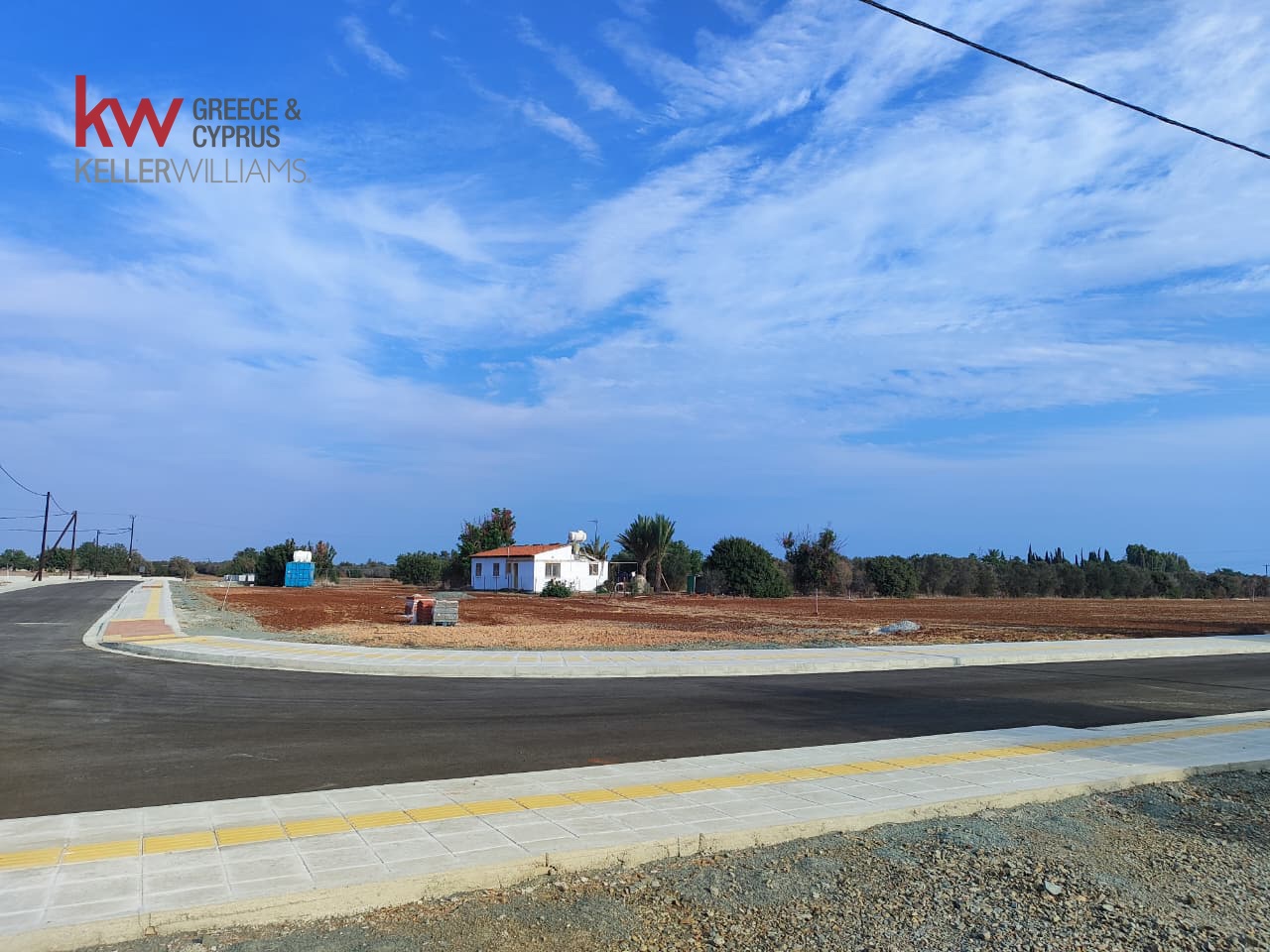 1642m2 Land in Mazotos, Larnaka, Cyprus No. 56698