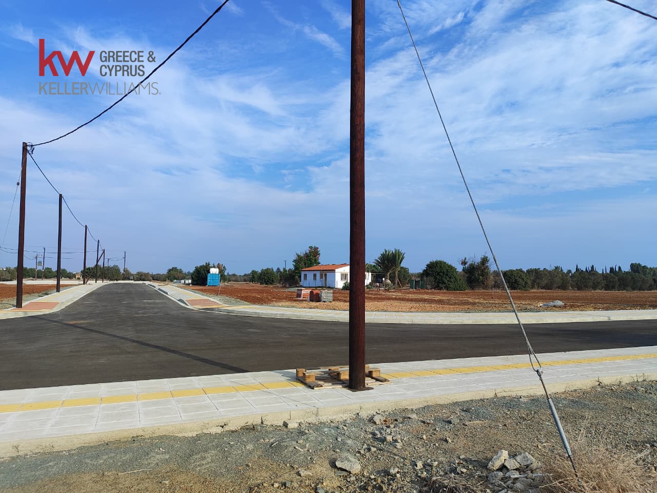 1642m2 Land in Mazotos, Larnaka, Cyprus No. 56698