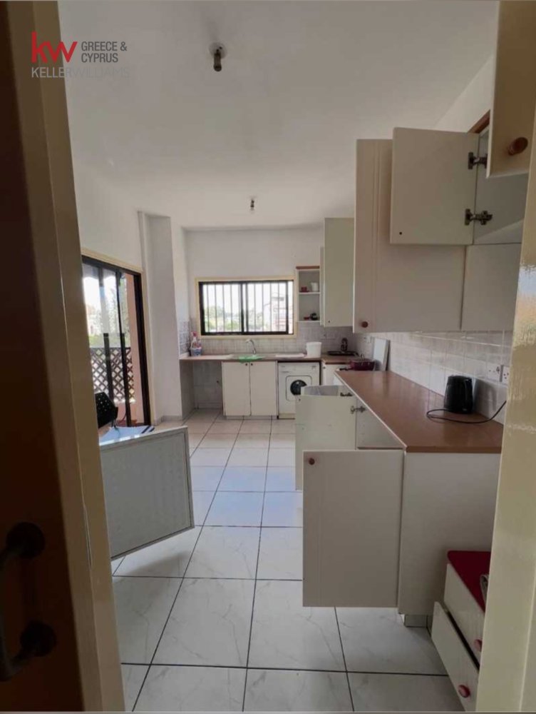 3 bedrooms Apartment in Nicosia, Cyprus No. 61305