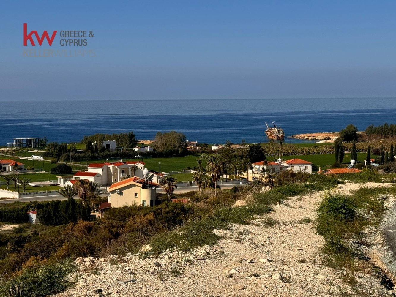 4255m2 Land in Pegeia, Paphos, Cyprus No. 61179