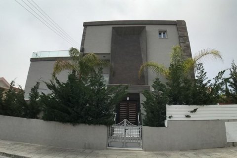 7 bedrooms Villa in Germasogeia, Limassol, Cyprus No. 60518