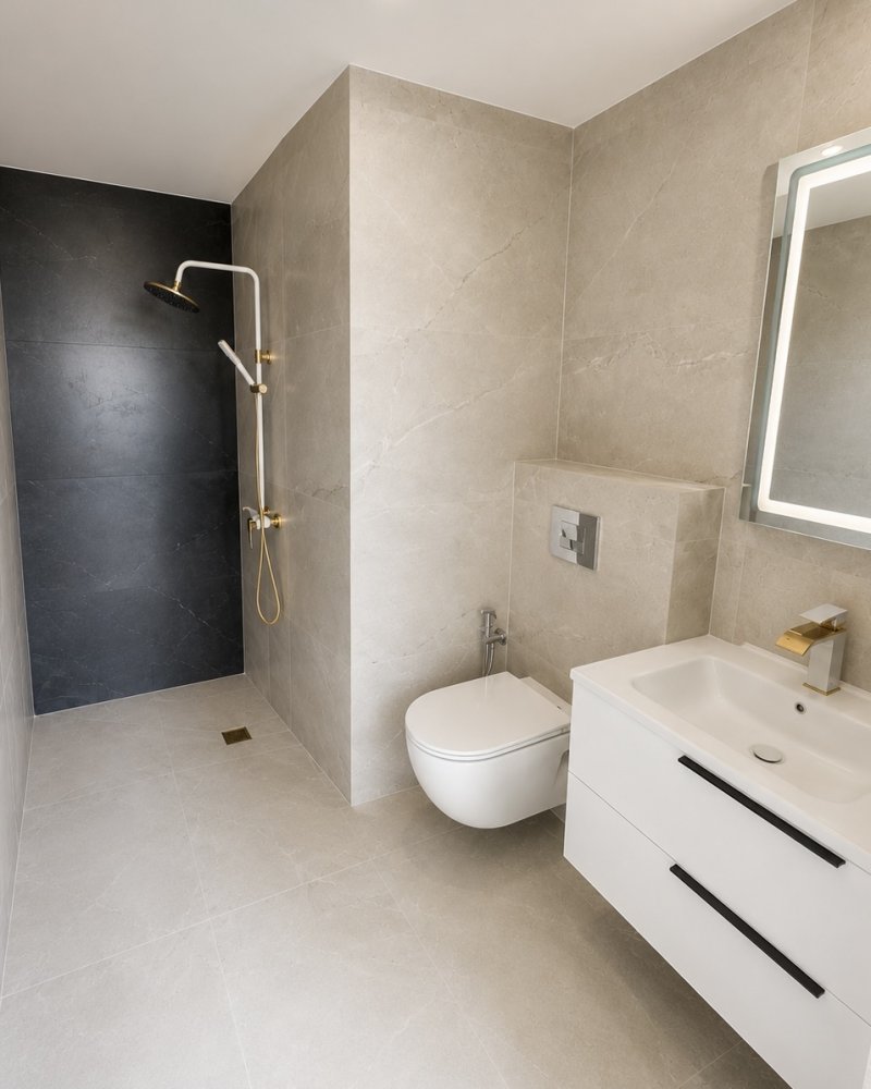 2 bedrooms Apartment in Limassol, Cyprus No. 65241