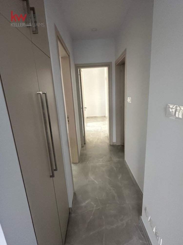 Квартира с 2 спальнями в Ларнака, Кипр № 39504