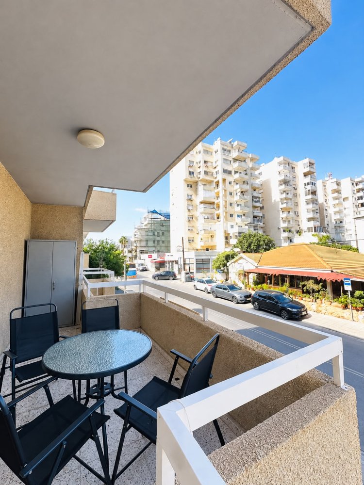 3 bedrooms Apartment in Mesa Geitonia, Limassol, Cyprus No. 62664