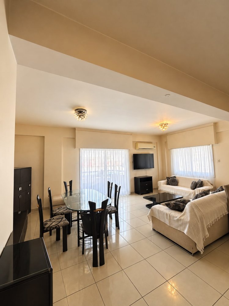 3 bedrooms Apartment in Mesa Geitonia, Limassol, Cyprus No. 62664