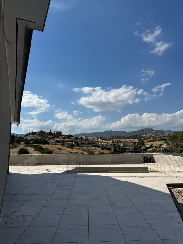 4 bedrooms Villa in Moni, Limassol, Cyprus No. 61573