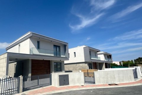 4 bedrooms Villa in Moni, Limassol, Cyprus No. 61573