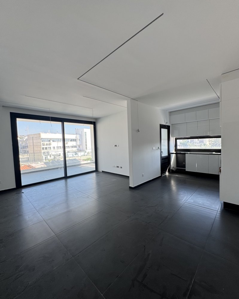 3 bedrooms Apartment in Germasogeia, Limassol, Cyprus No. 62302