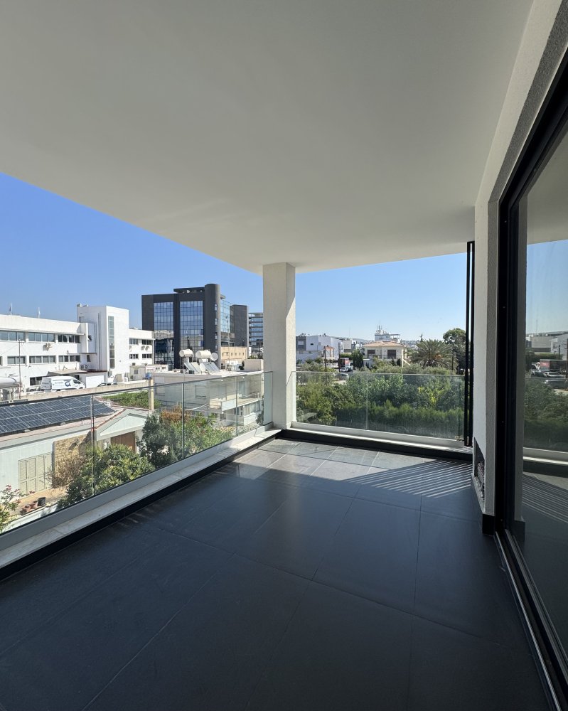 3 bedrooms Apartment in Germasogeia, Limassol, Cyprus No. 62302