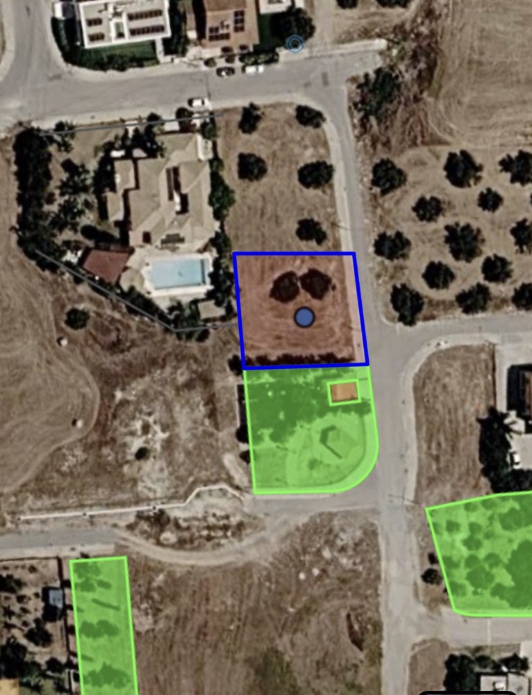 620m2 Land in Latsia, Nicosia, Cyprus No. 62363