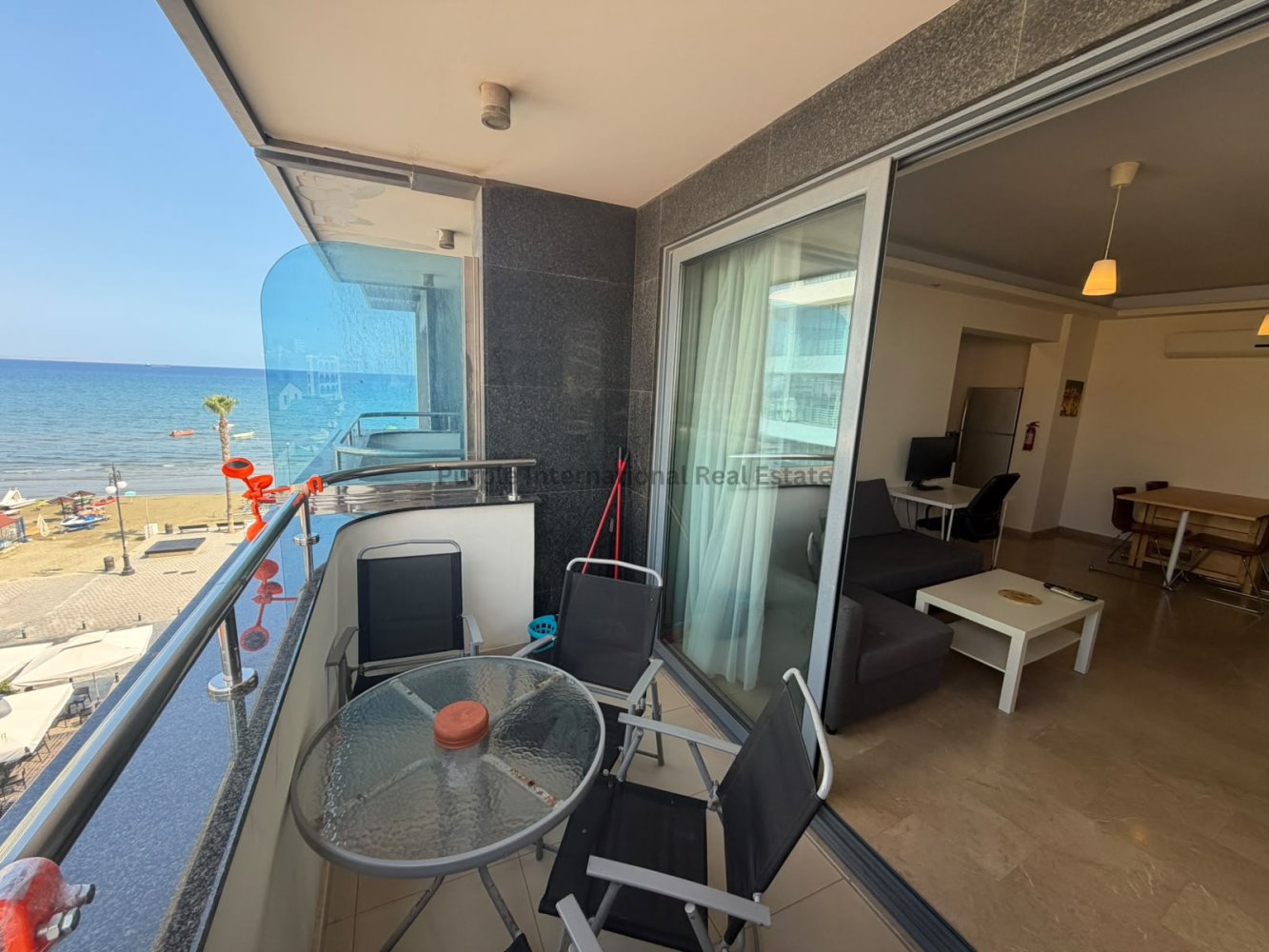 2 bedrooms Apartment in Larnaca, Larnaka, Cyprus No. 58946