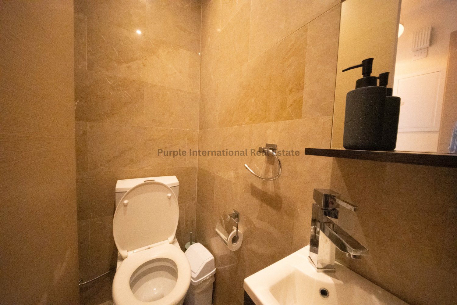 2 bedrooms Apartment in Larnaca, Larnaka, Cyprus No. 58946