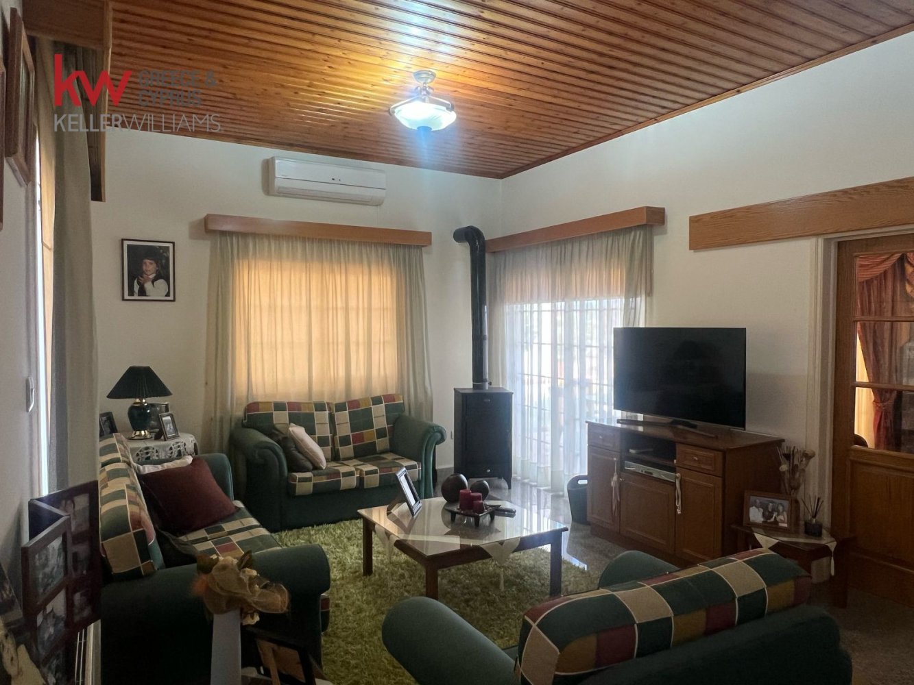 4 bedrooms Villa in Kiti, Larnaka, Cyprus No. 40438
