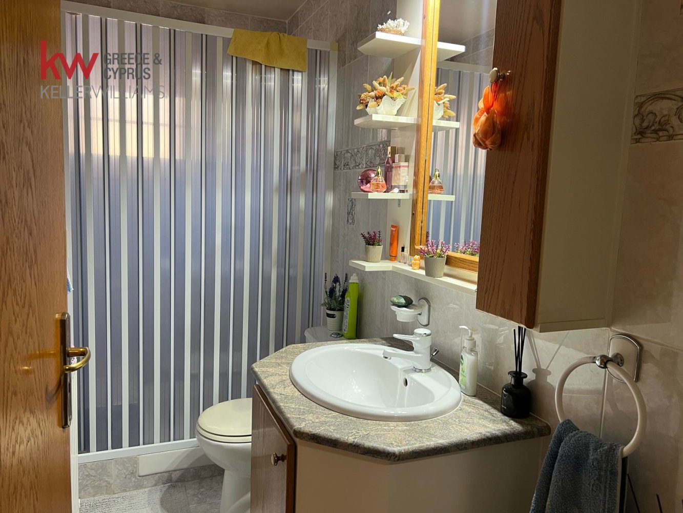 4 bedrooms Villa in Kiti, Larnaka, Cyprus No. 40438