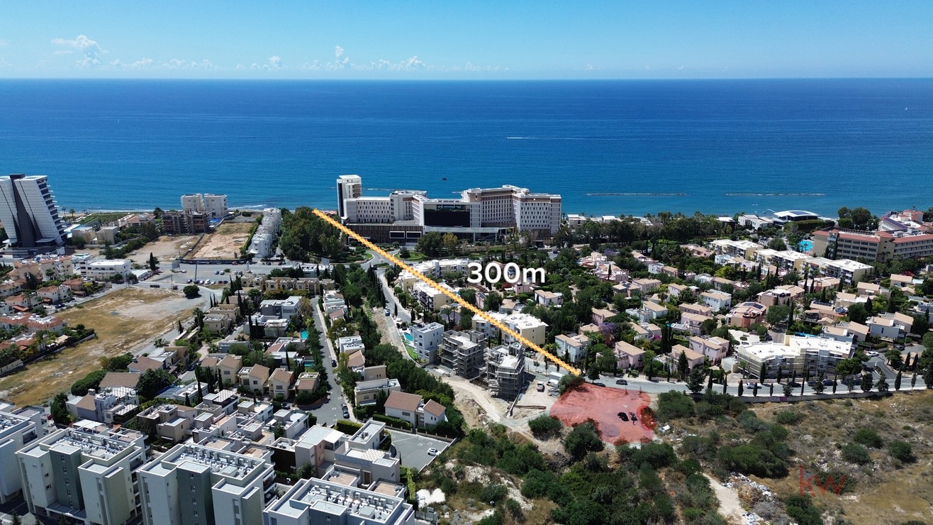 3 bedrooms Apartment in Agios Tychonas, Limassol, Cyprus No. 60955
