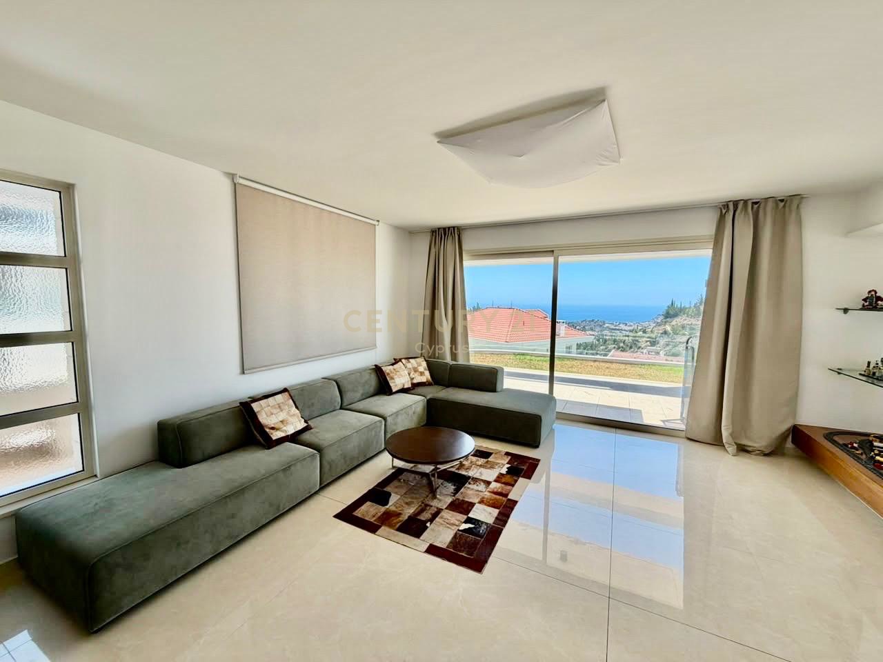 5 dormitorios Villa en Agios Tychonas, Limassol, Chipre No. 57532