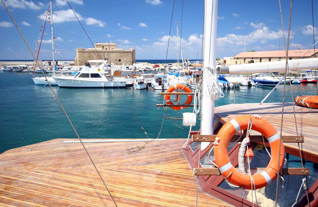 3 bedrooms Apartment in Paphos, Cyprus No. 23747