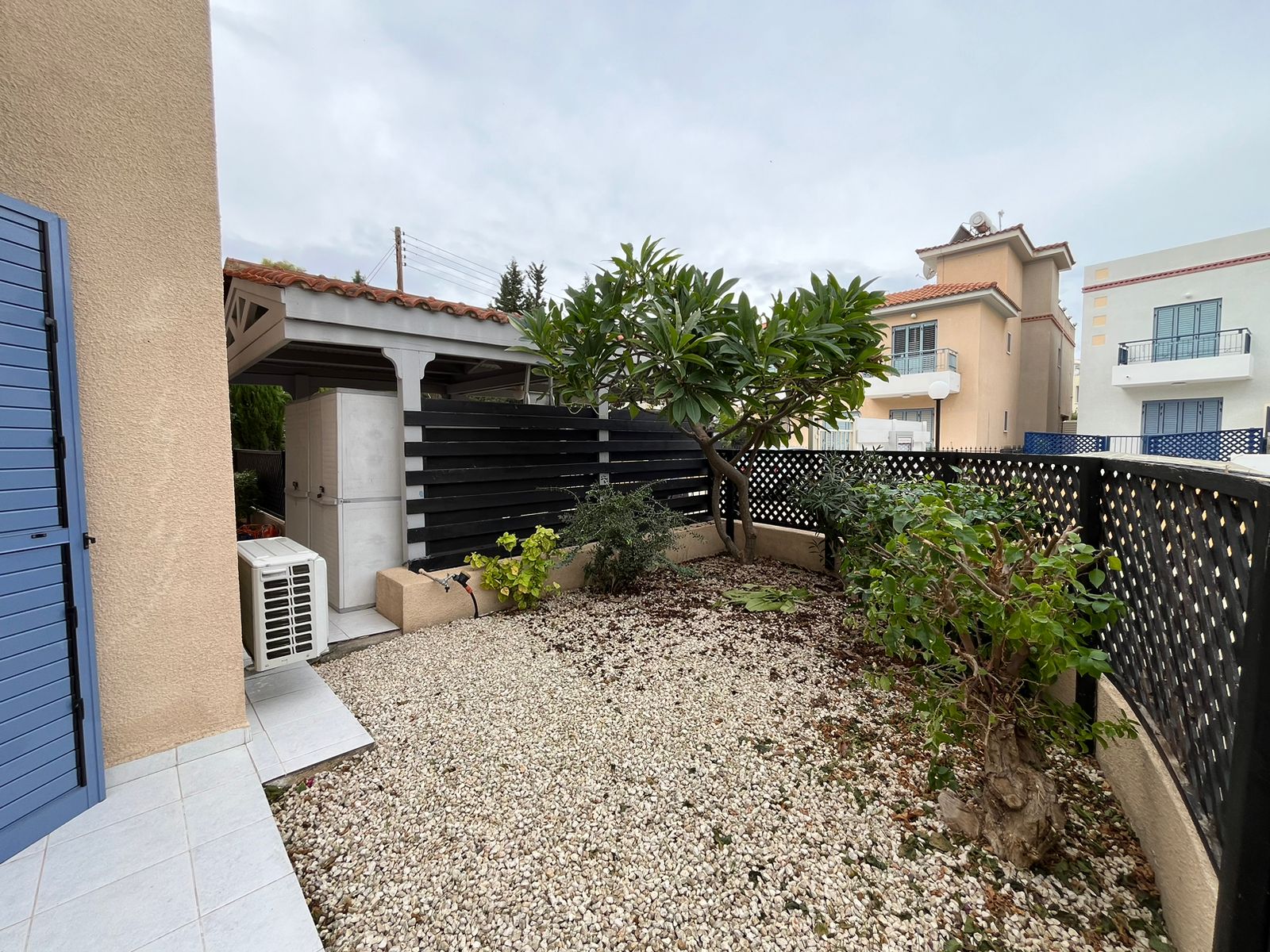 2 bedrooms Townhouse in Paphos, Cyprus No. 57493