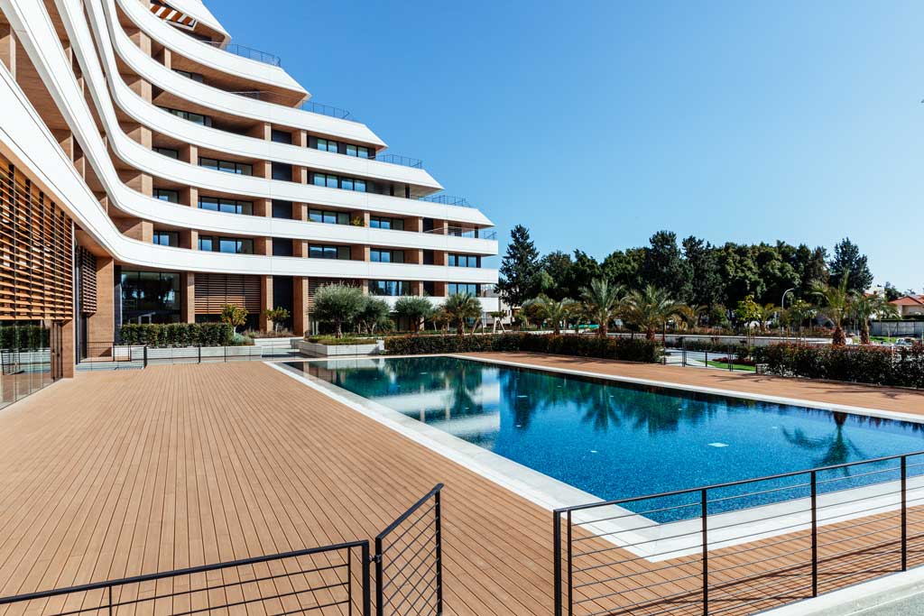 3 bedrooms Apartment in Limassol, Cyprus No. 23748