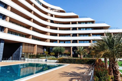 3 bedrooms Apartment in Limassol, Cyprus No. 23748