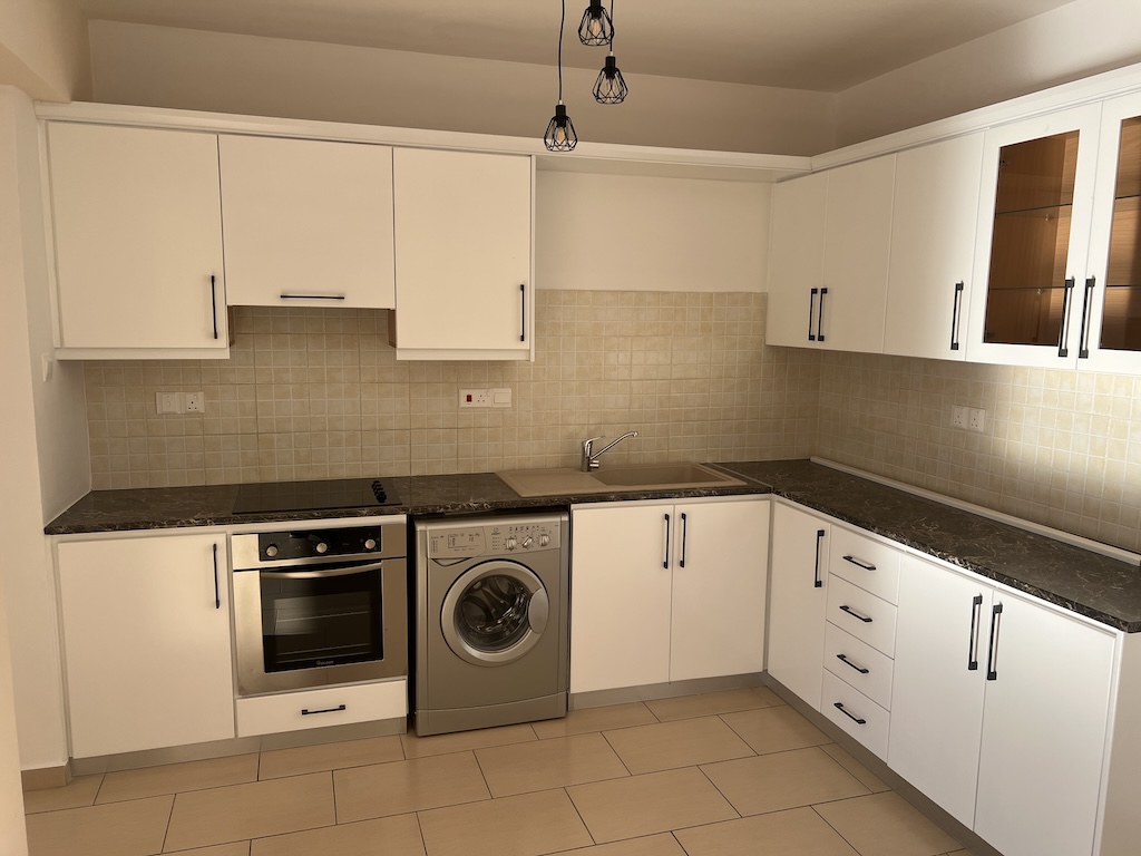 2 bedrooms Apartment in Paphos, Cyprus No. 57460