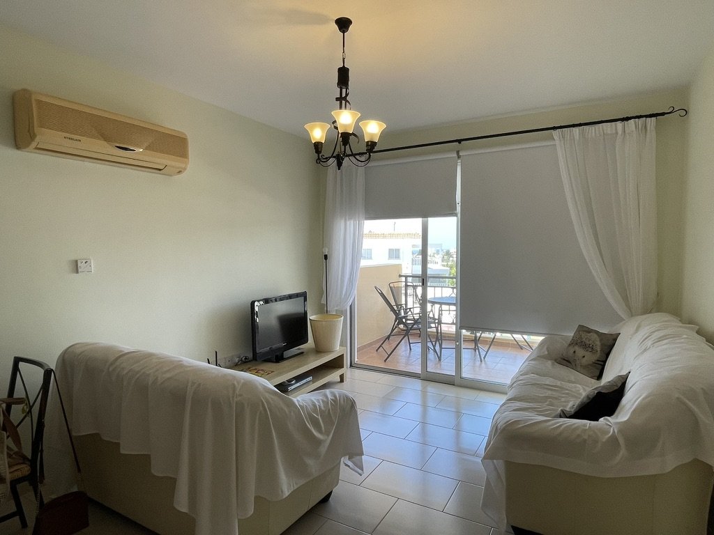 2 bedrooms Apartment in Paphos, Cyprus No. 57463