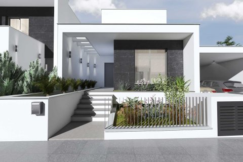 4 bedrooms Townhouse in Lakatamia, Nicosia, Cyprus No. 23404