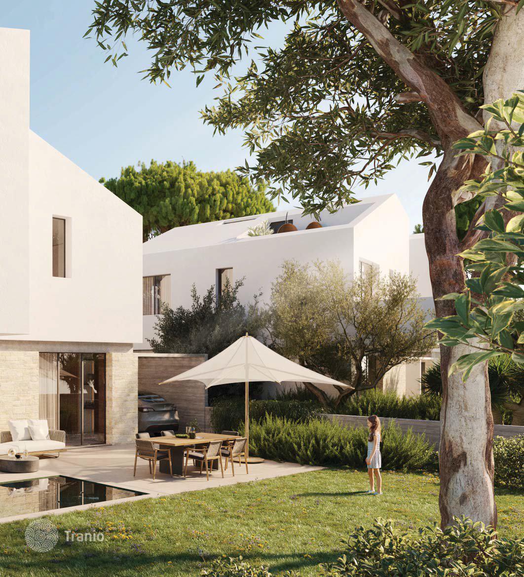 4 bedrooms Villa in Oroklini, Larnaka, Cyprus No. 24177