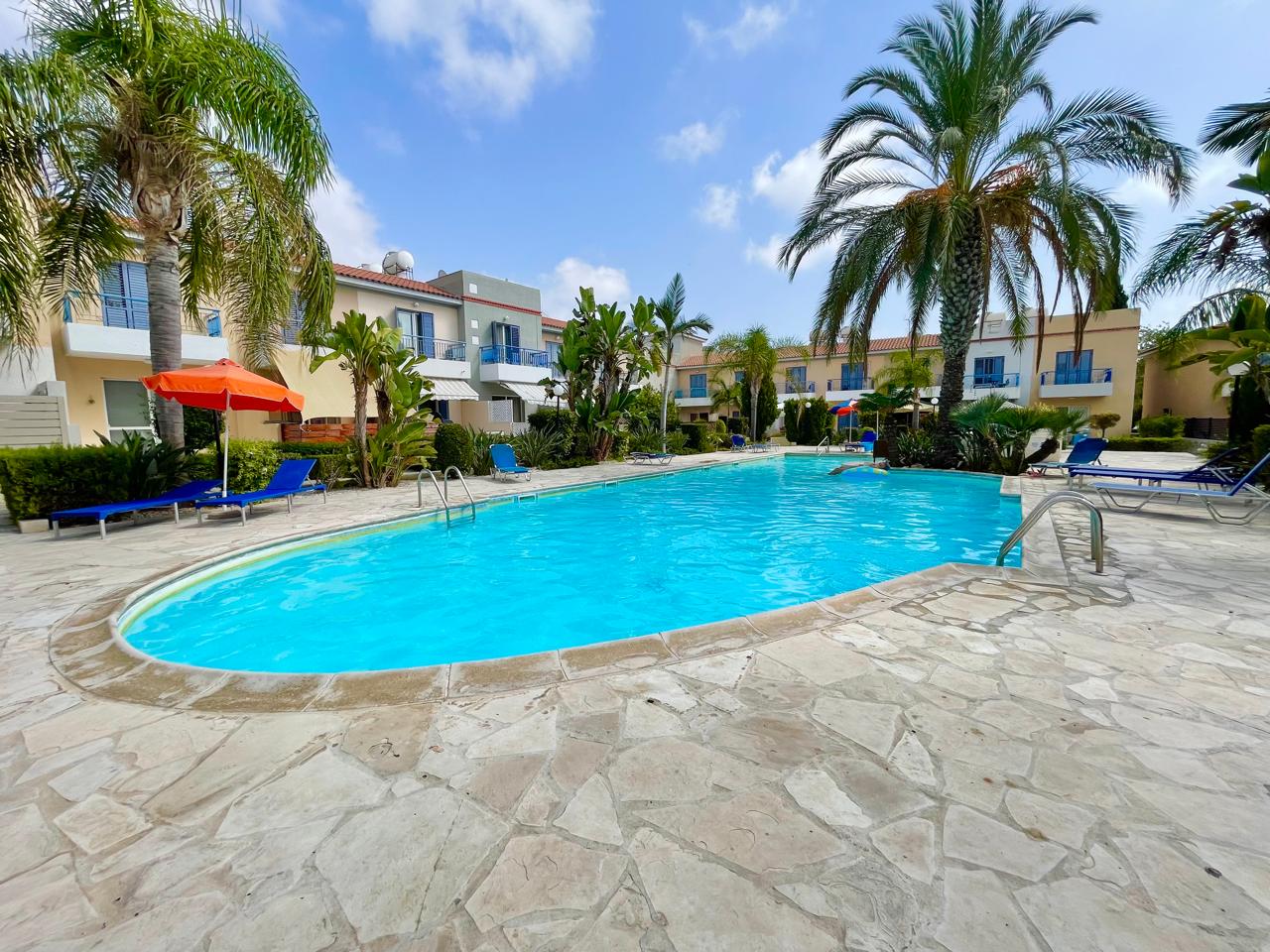 3 dormitorios Villa en Paphos, Chipre No. 57485