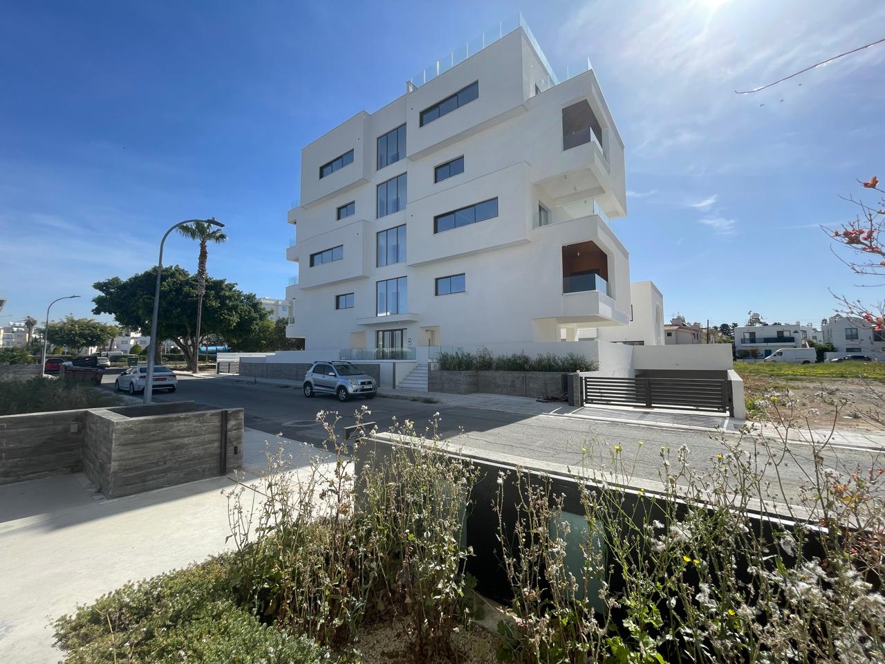 1 bedroom Apartment in Paphos, Cyprus No. 57475