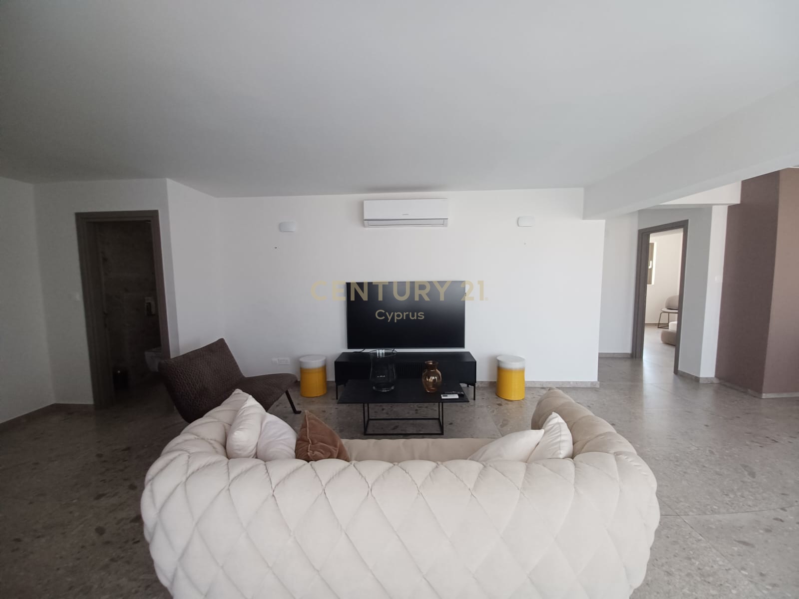 2 bedrooms Apartment in Limassol, Cyprus No. 57536