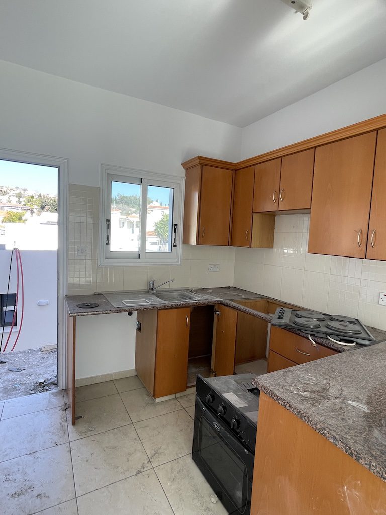 2 bedrooms Townhouse in Paphos, Cyprus No. 57438