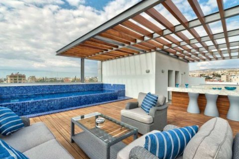 3 bedrooms Penthouse in Limassol, Cyprus No. 23669