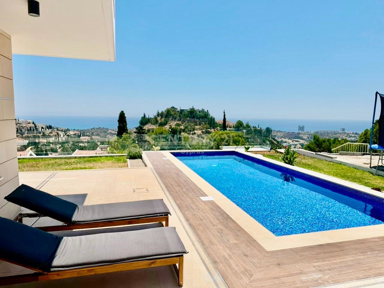 5 dormitorios Villa en Agios Tychonas, Limassol, Chipre No. 57532