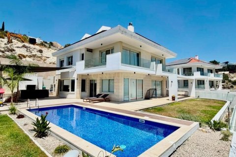 5 dormitorios Villa en Agios Tychonas, Limassol, Chipre No. 57532