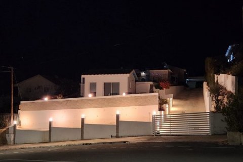 4 bedrooms Bungalow in Tala, Paphos, Cyprus No. 57434