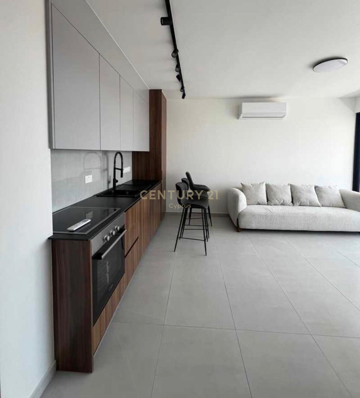 2 bedrooms Apartment in Limassol, Cyprus No. 57553