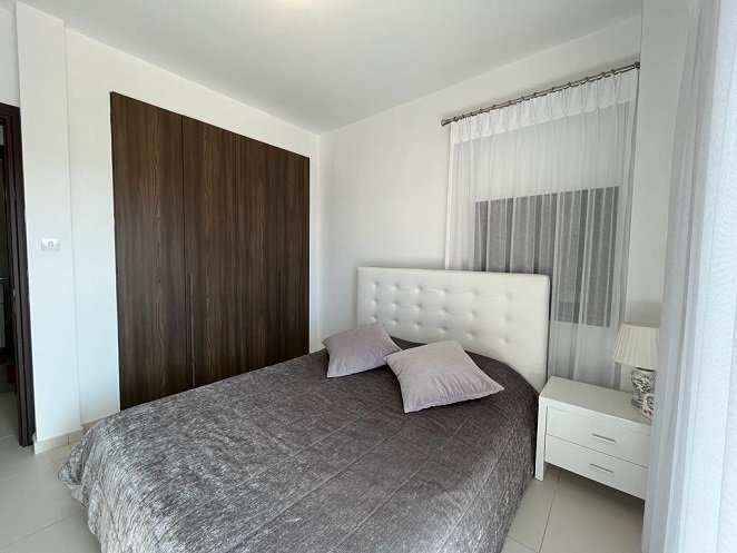 3 dormitorios Apartamento en Paphos, Chipre No. 57455
