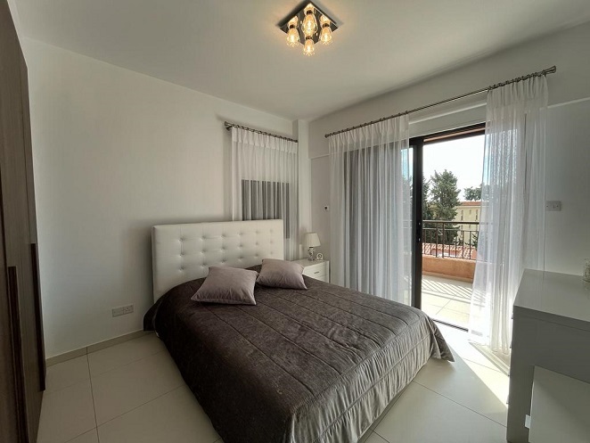 3 dormitorios Apartamento en Paphos, Chipre No. 57455