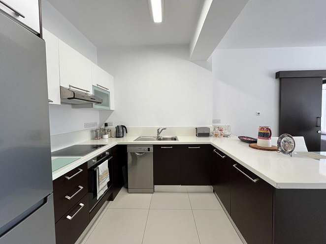 3 dormitorios Apartamento en Paphos, Chipre No. 57455