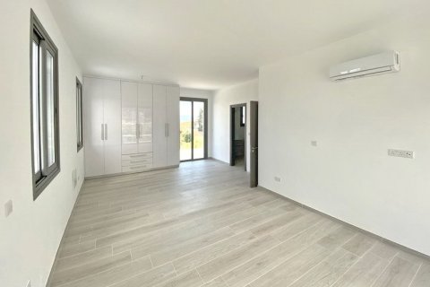 3 bedrooms Bungalow in Polis, Paphos, Cyprus No. 57469